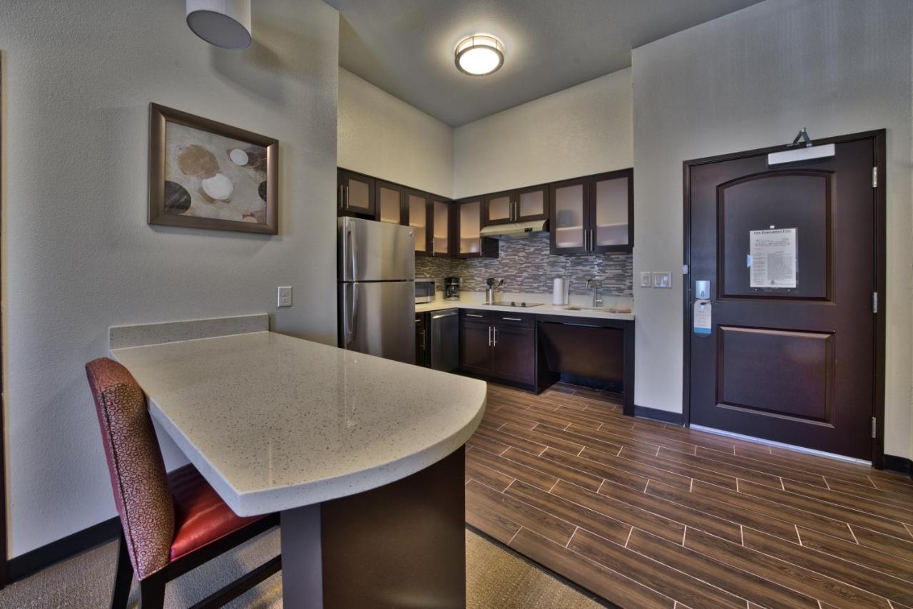 Staybridge Suites Lubbock South By Ihg Kültér fotó